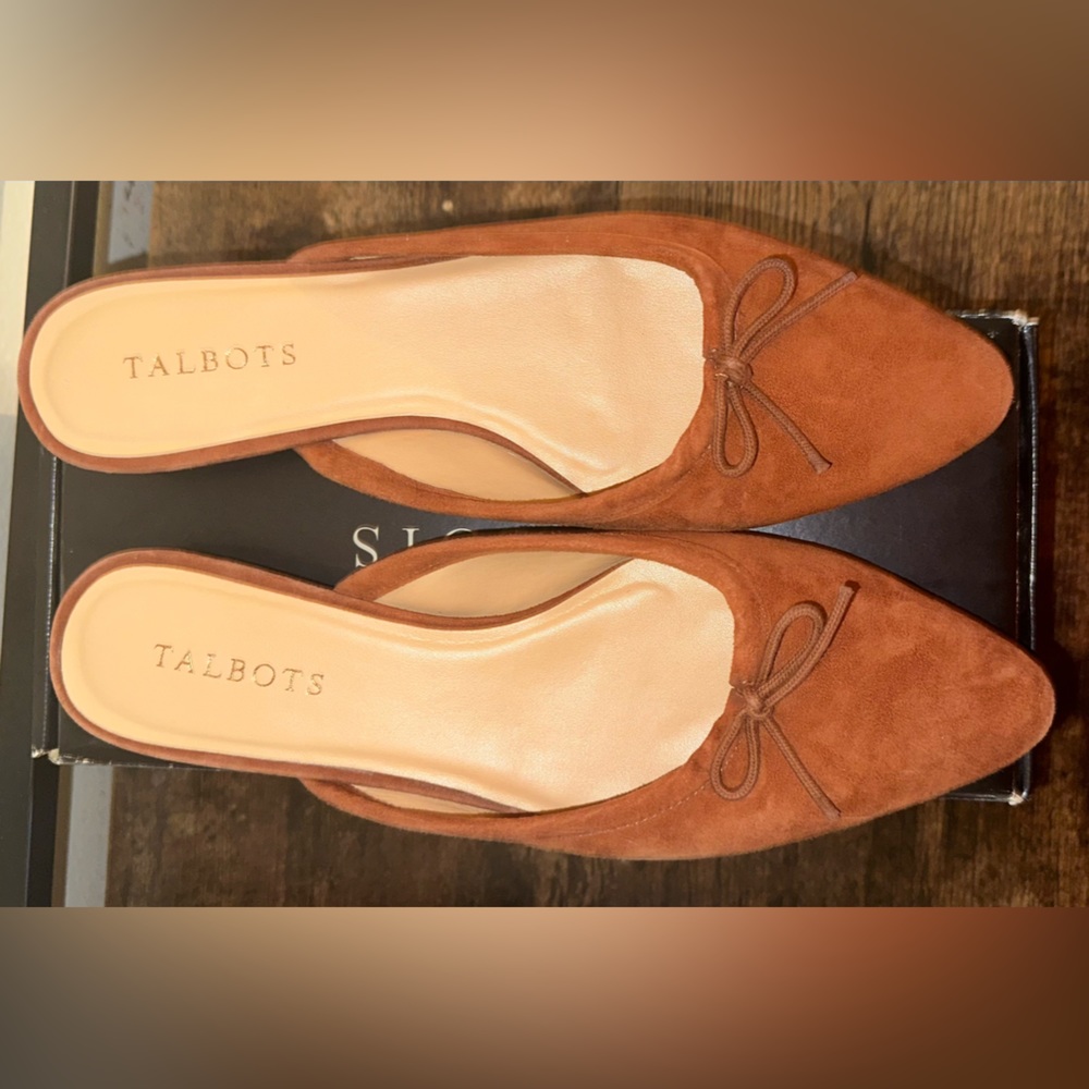 Talbots women’s flats